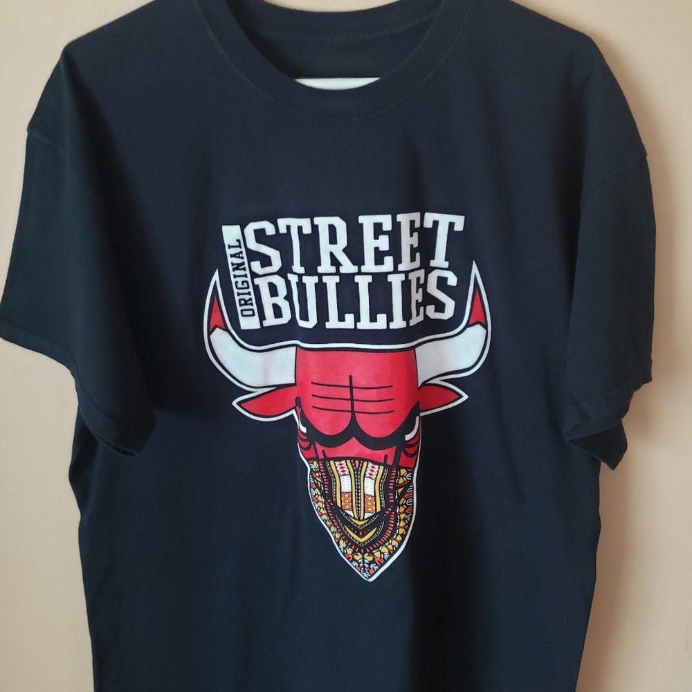 Black Chicago Bullies T-Shirt